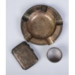 A collection of assorted silver to include Walker and Hall Ashtray (Sheffield 1918), Joseph