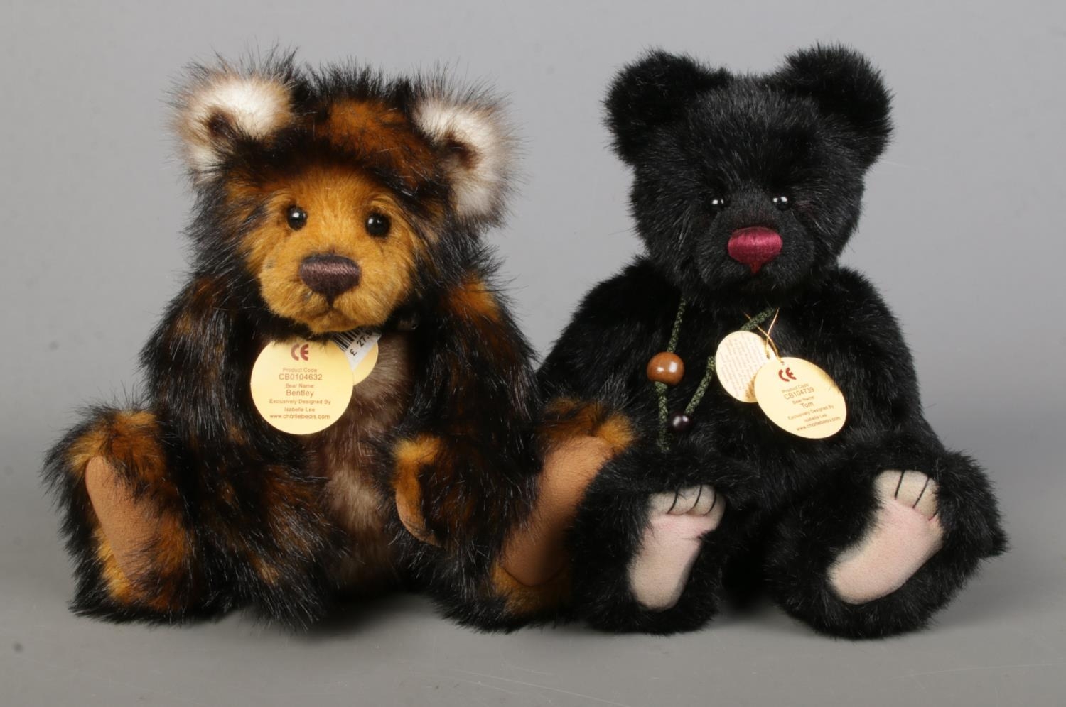 Two Charlie Bears jointed teddy bears. Tom (CB104739), and Bentley (CB104632). Both designed by