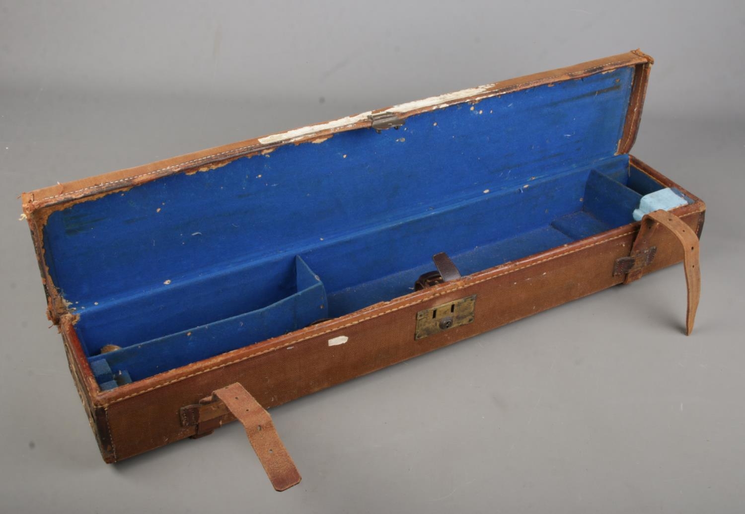 An antique canvas and leather gun case. - Image 2 of 2