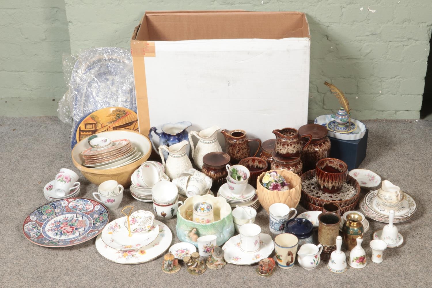 A large quantity of ceramics including Fosters pottery set, Colclough part tea set, Royal Crown