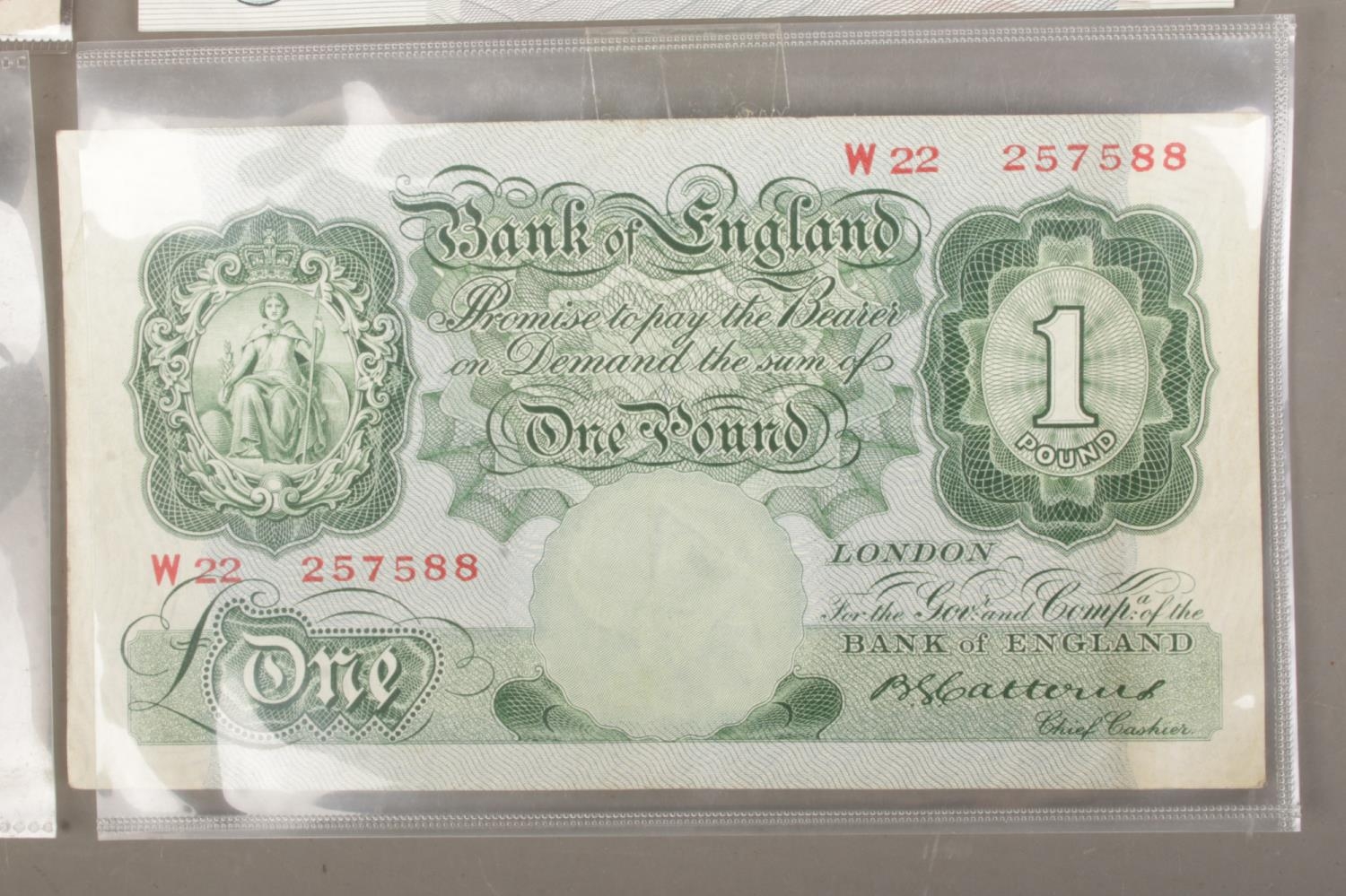 A collection of Bank of England notes to include ten shillings, five pounds and Catterns one pound - Image 2 of 2