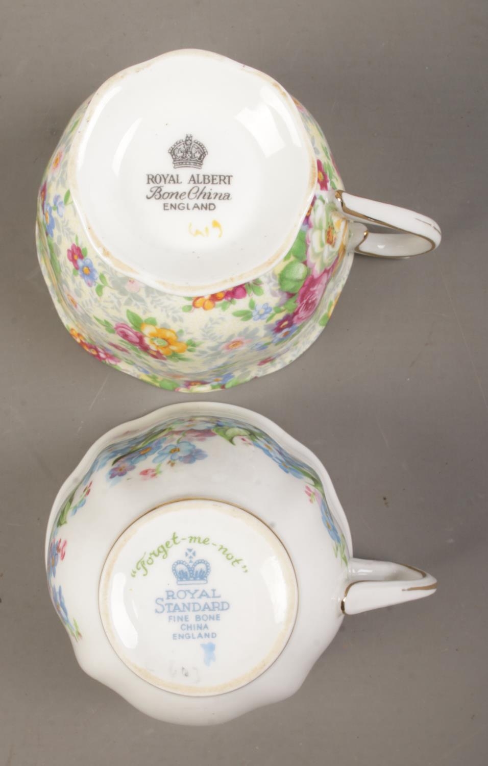 Two ceramic part tea services; Royal Standard Forget-Me-Not and Royal Albert, decorated in - Bild 2 aus 2