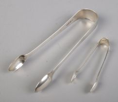 A pair of silver George IV sugar tongs assayed London 1822, Sarah & John William Blake. together