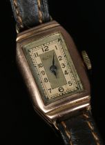 A ladies 9ct gold cased Rotary wristwatch on leather strap. In working order.