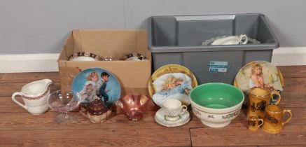 Two boxes of assorted ceramics and glassware, to include Crown Devon Glenwood trios, Caithness glass
