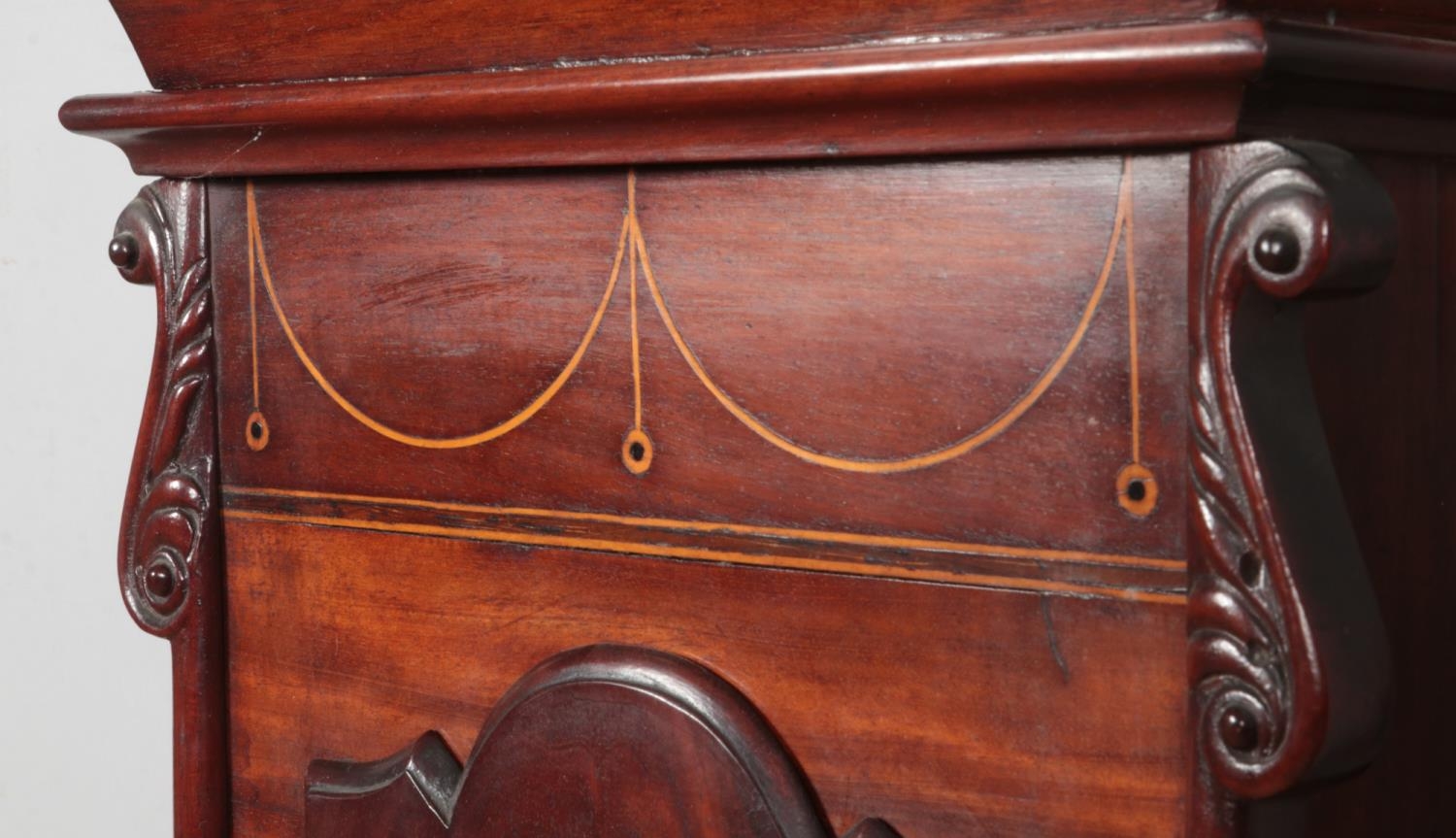A Georgian mahogany longcase clock. Having twin swan neck pediments, carved lion detail and - Image 4 of 6