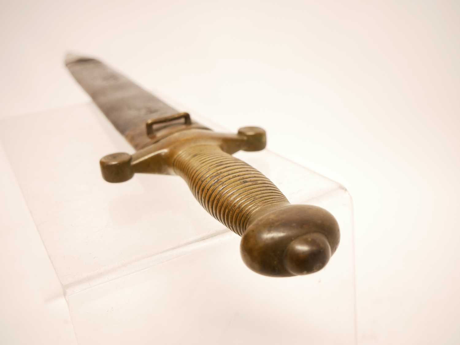 French M.1831 Gladius short sword and scabbard, numbered 969 to hilt and scabbard, the ricasso - Image 10 of 10