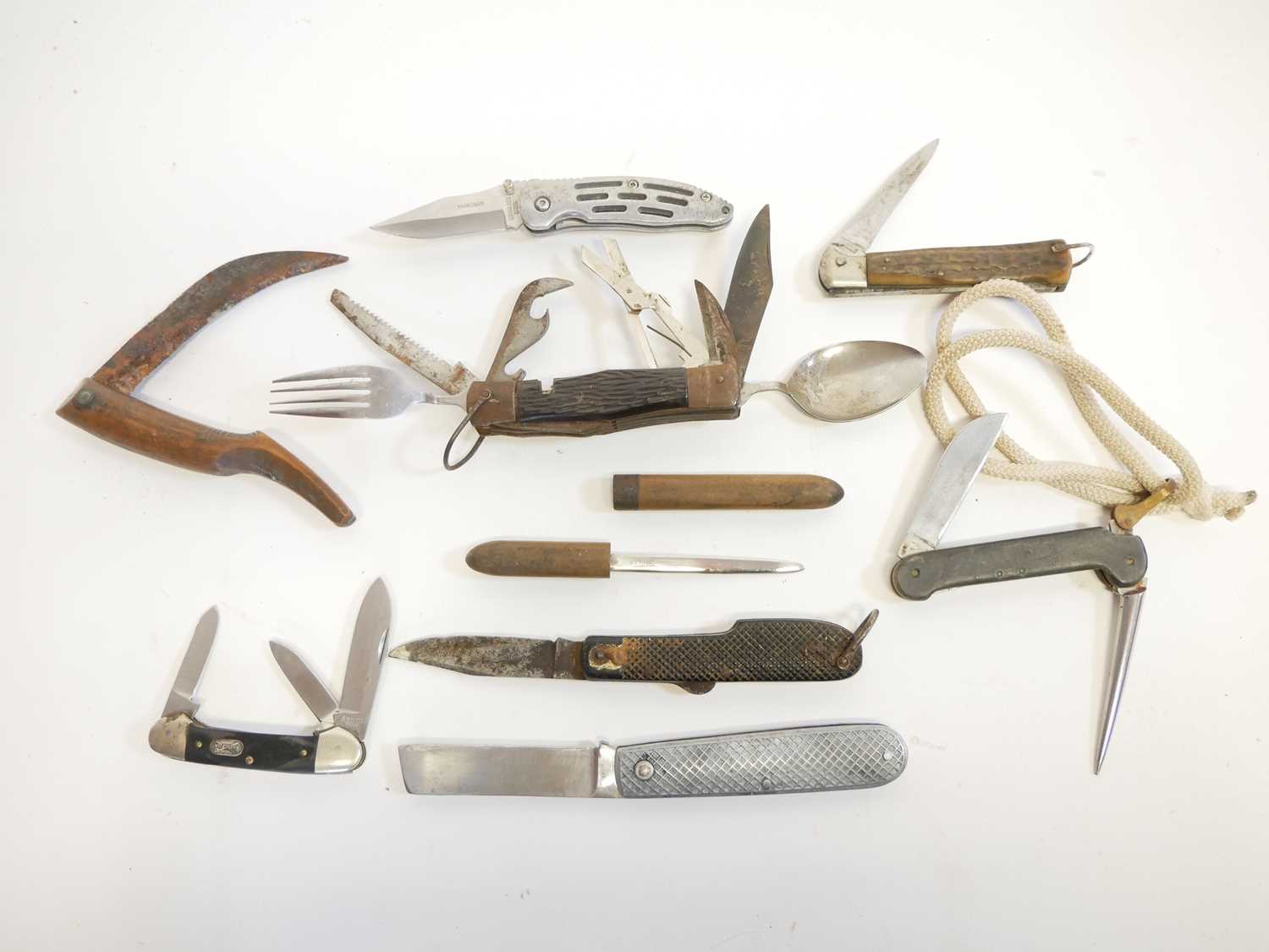 Nine various pocket or folding knives, including a Joseph Rodgers G.P.O 1970 knife, a Rigging knife, - Image 7 of 7