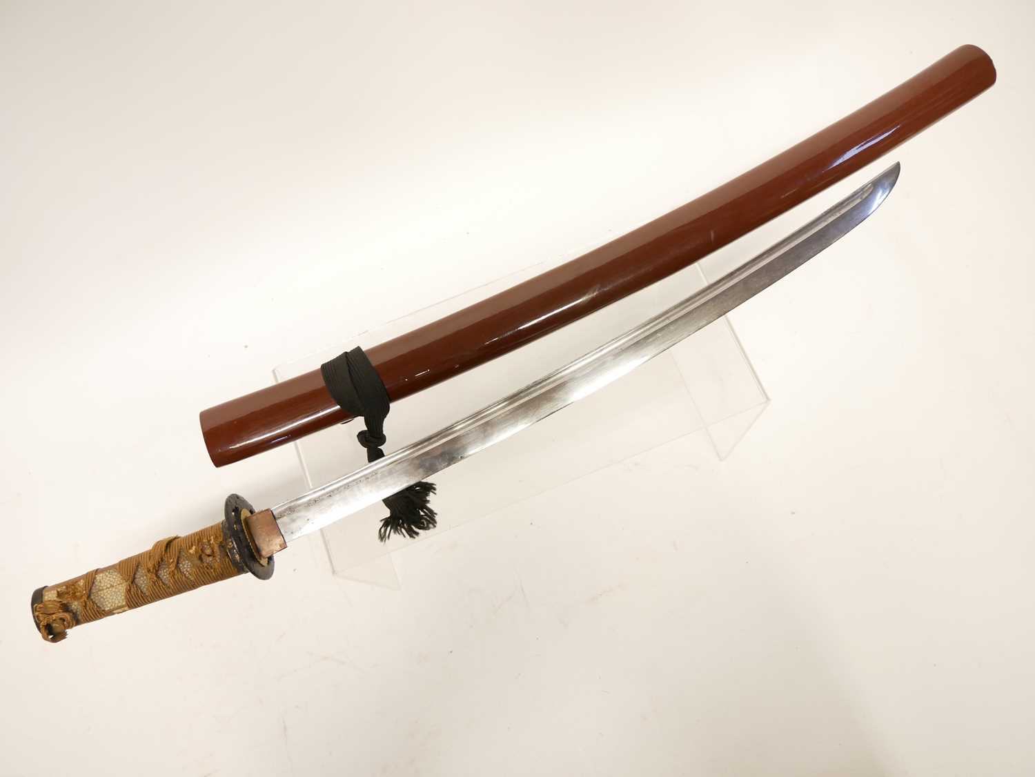 Japanese Wakizashi, 49cm cutting edge, the tang with indistinct signature and signs of alteration - Image 19 of 19