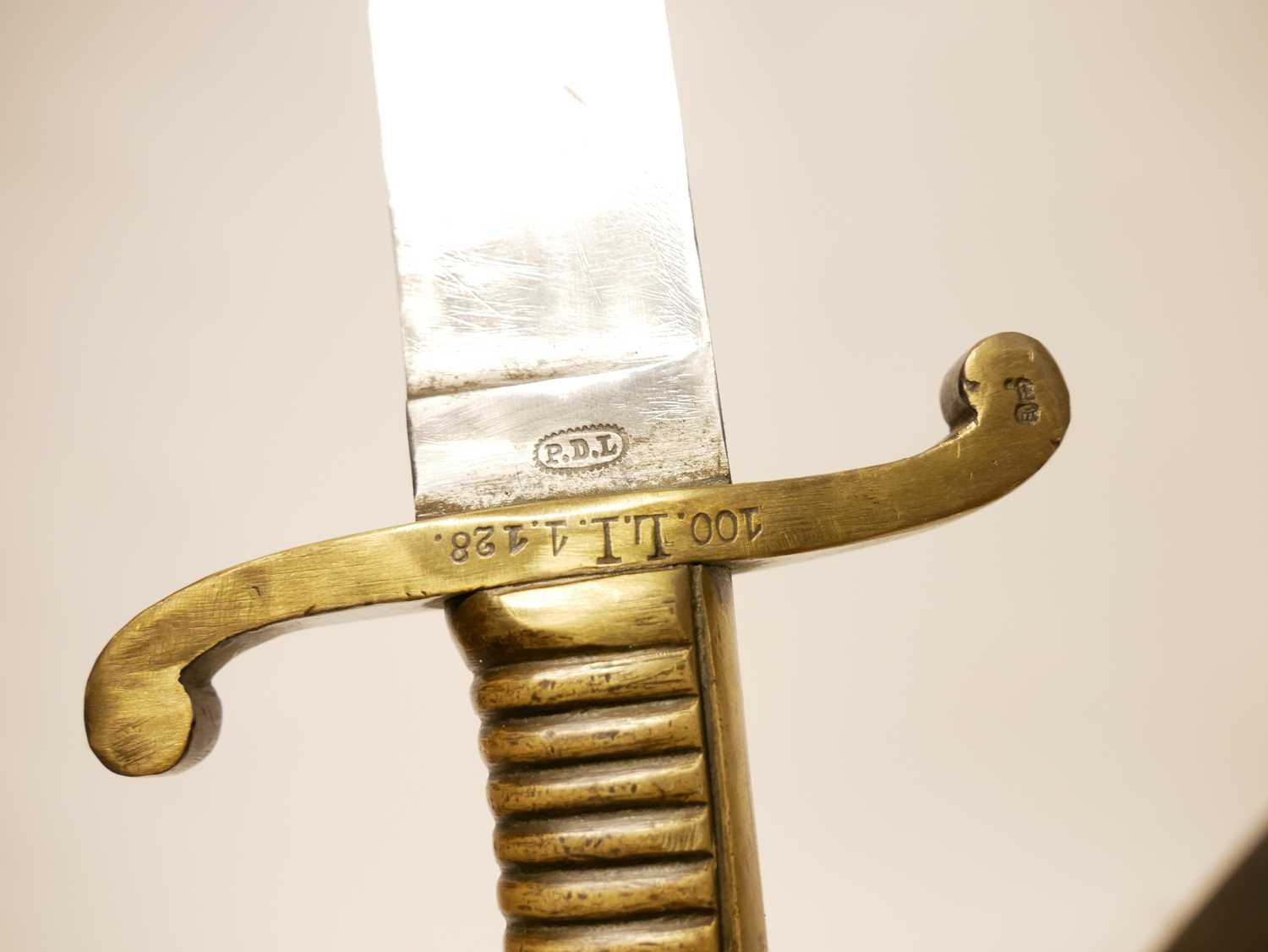 German pioneer M.1845 short sword and scabbard, the ricasso stamped with gothic JR and PDL maker - Image 9 of 12