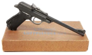 Boxed Walther .177 Mod.53 air pistol (Luftpistole), 9.5inch barrel, serial number 031700 circa 1958,