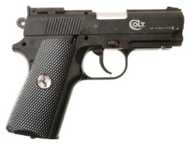 Colt Defender .177 CO2 BB air pistol , 3inch barrel, with fixed slide and hammer, serial number