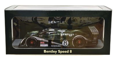 AutoArt 1:18 scale model of a Bentley Speed 8