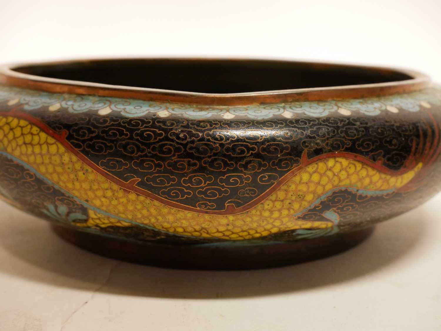 Pair of Chinese Cloisonne Enamel Bowls - Image 8 of 9
