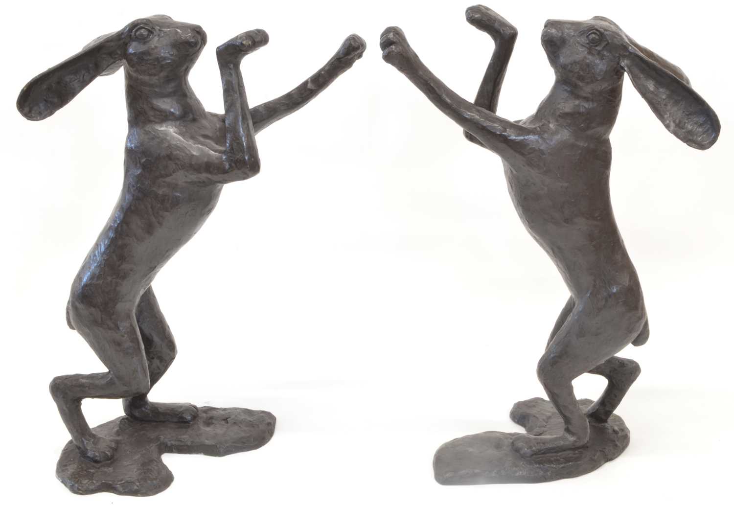 Large and Impressive Pair of Bronze Boxing Hares - Bild 2 aus 4