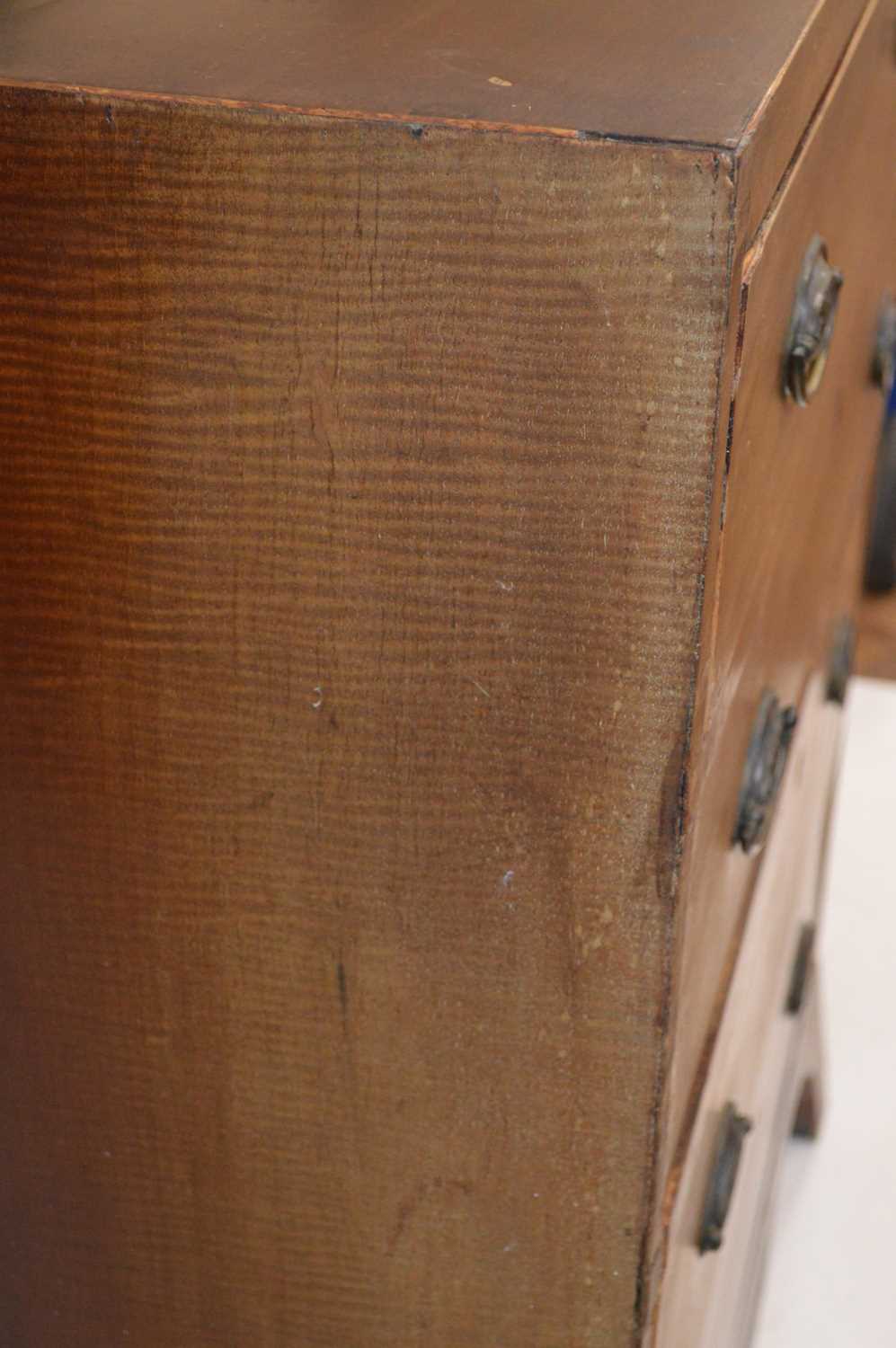 George III Mahogany Chest of Drawers - Image 4 of 12