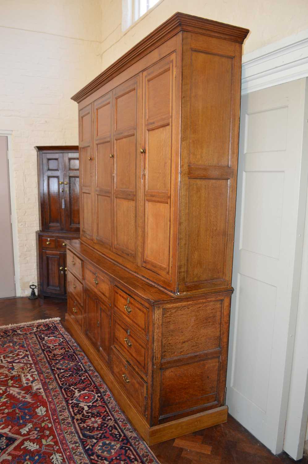 George III Oak and Mahogany Cross-Banded Housekeepers Cupboard - Image 4 of 23