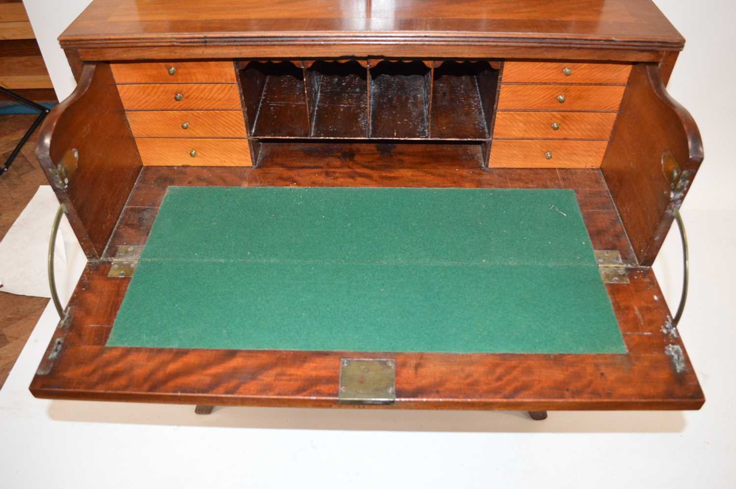 Early 19th Century Mahogany Secretaire Bookcase - Image 2 of 10