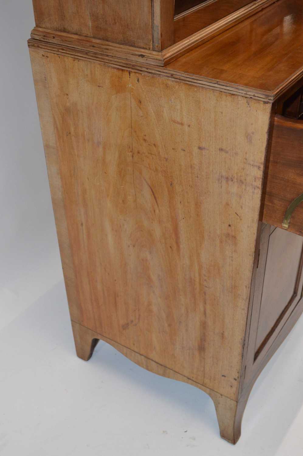Early 19th Century Mahogany Secretaire Bookcase - Image 6 of 10