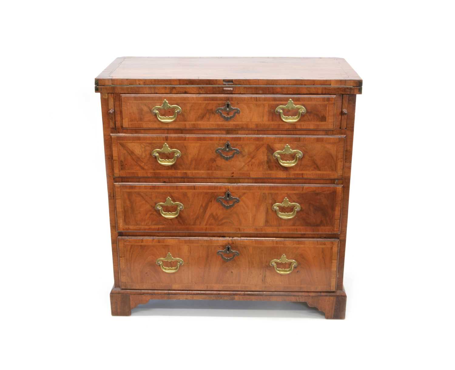 18th Century Walnut Bachelors Chest of Drawers