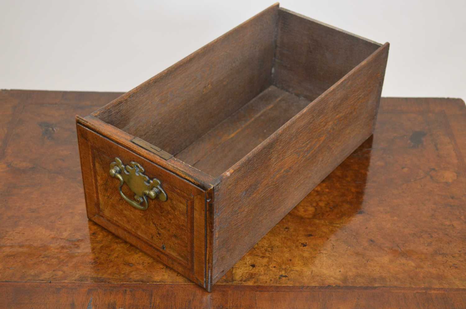 George II Walnut Feather-banded Kneehole Desk - Image 5 of 19