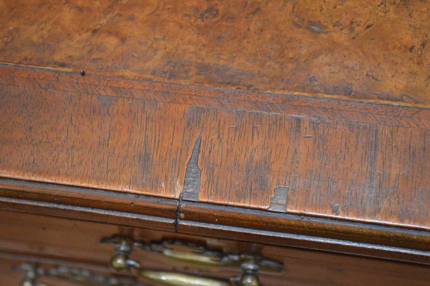 George II Walnut Feather-banded Kneehole Desk - Image 13 of 19