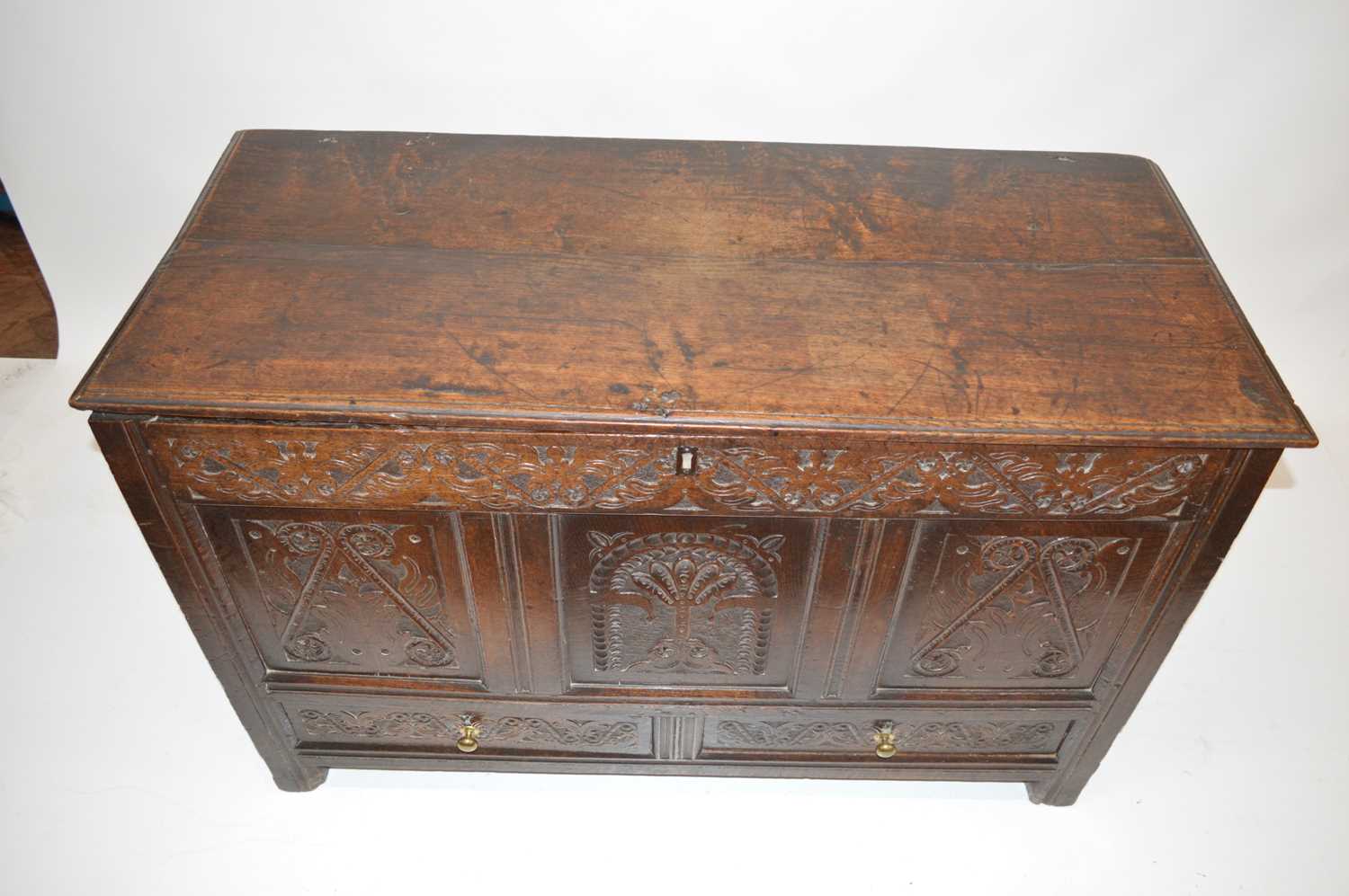 17th Century and Later Oak Mule Chest - Image 2 of 15