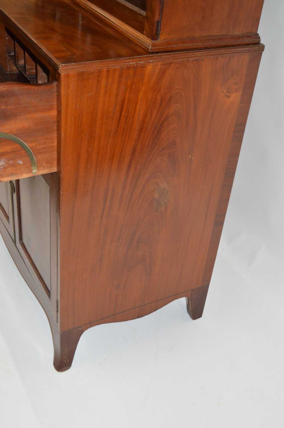 Early 19th Century Mahogany Secretaire Bookcase - Image 7 of 10