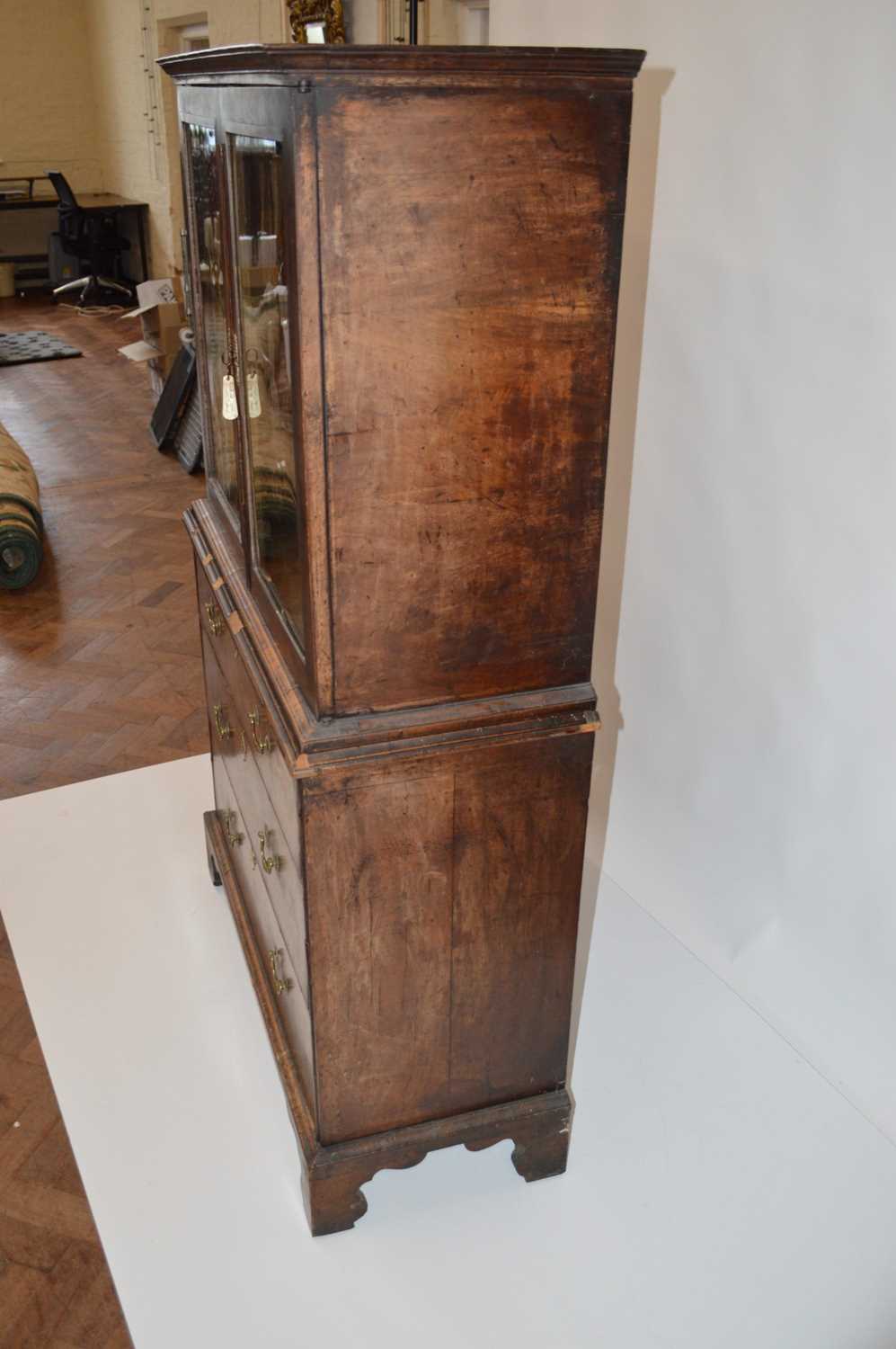Mid 18th Century Walnut Cabinet on Chest - Image 3 of 28