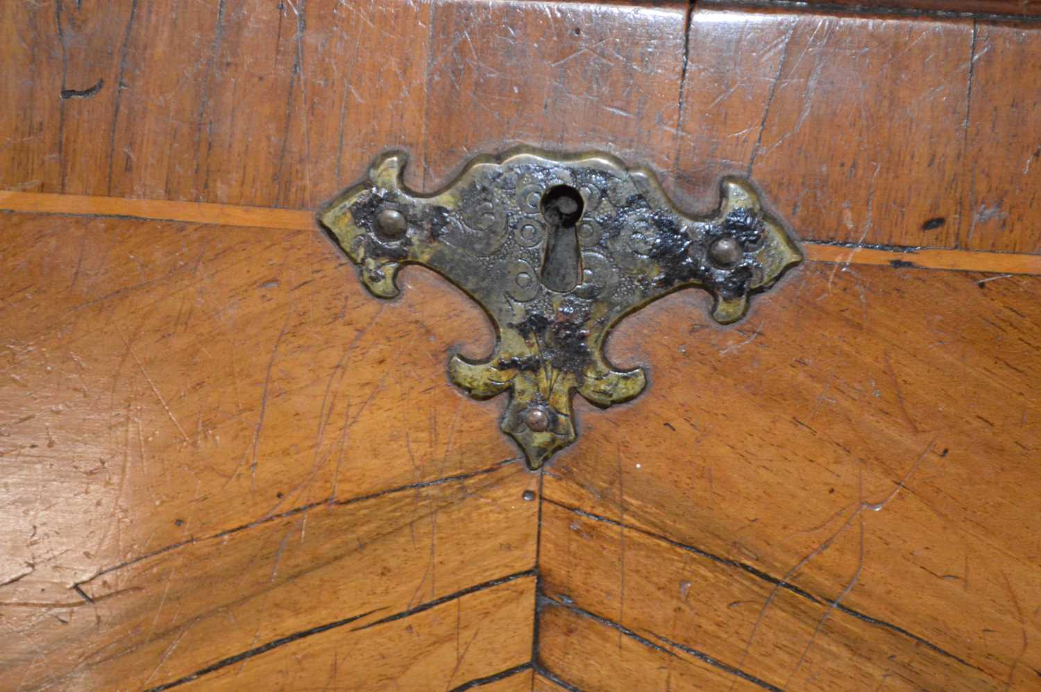 18th Century Walnut Veneered Bureau - Image 10 of 15