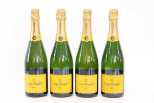 4 bottles Veuve Clicquot Champagne Brut NV ‘Yellow Label’