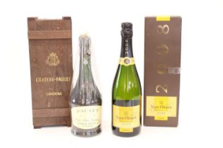 2 bottles Mixed Lot Vintage Marque Veuve Clicquot Champagne and ‘Tres Rare’ Cognac