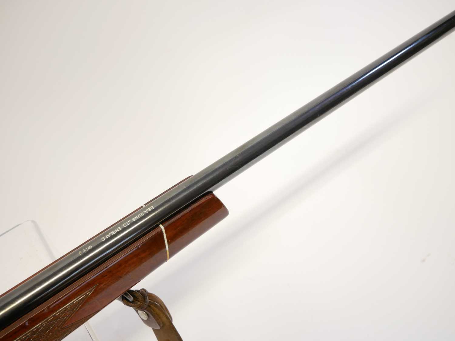 BSA .222 bolt action rifle, serial number 2P3784, 22 inch barrel, chequered stock with rosewood - Image 6 of 13