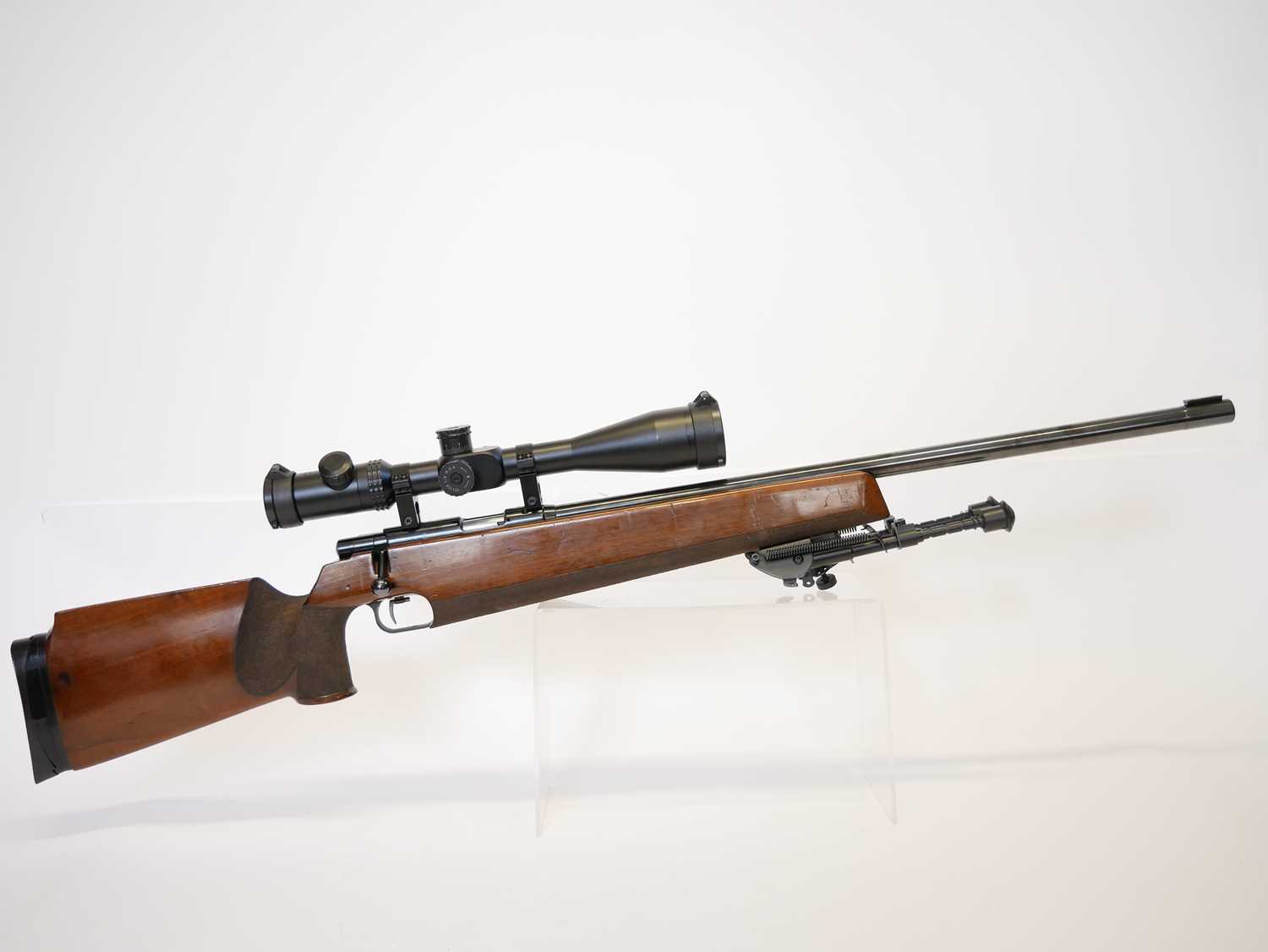 Anschutz .22 Model Match 54 bolt action rifle, serial number 111294, 26inch heavy profile barrel, - Image 2 of 12