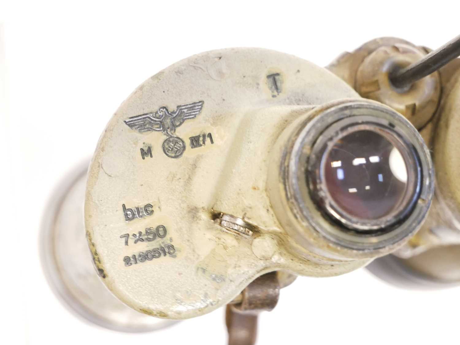 Extremely rare pair of German WWII 7x50 U-Boat binoculars, first model stamped with manufacturer - Image 6 of 20