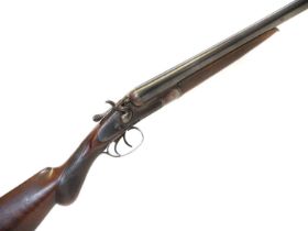 T. Wild 12 bore side by side hammergun, serial number 62652, 30 inch barrels with half and full