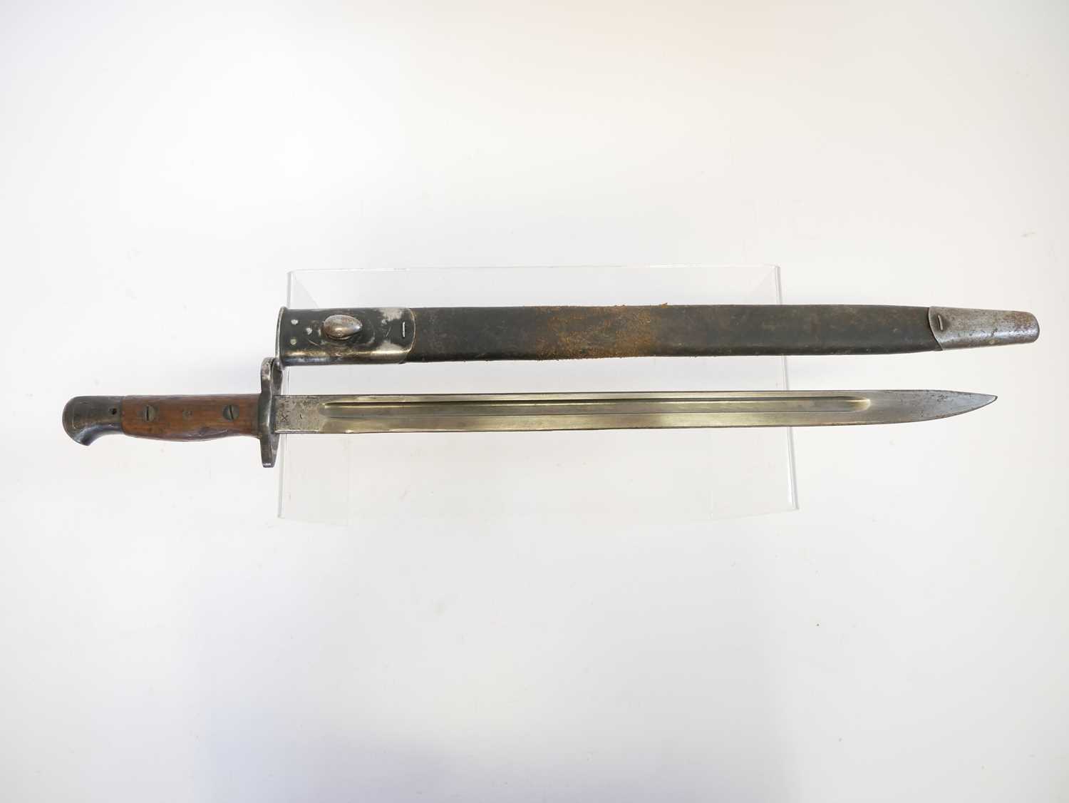 Lee Enfield SMLE 1907 pattern sword bayonet and scabbard, by Sanderson, the ricasso stamped with - Image 2 of 10