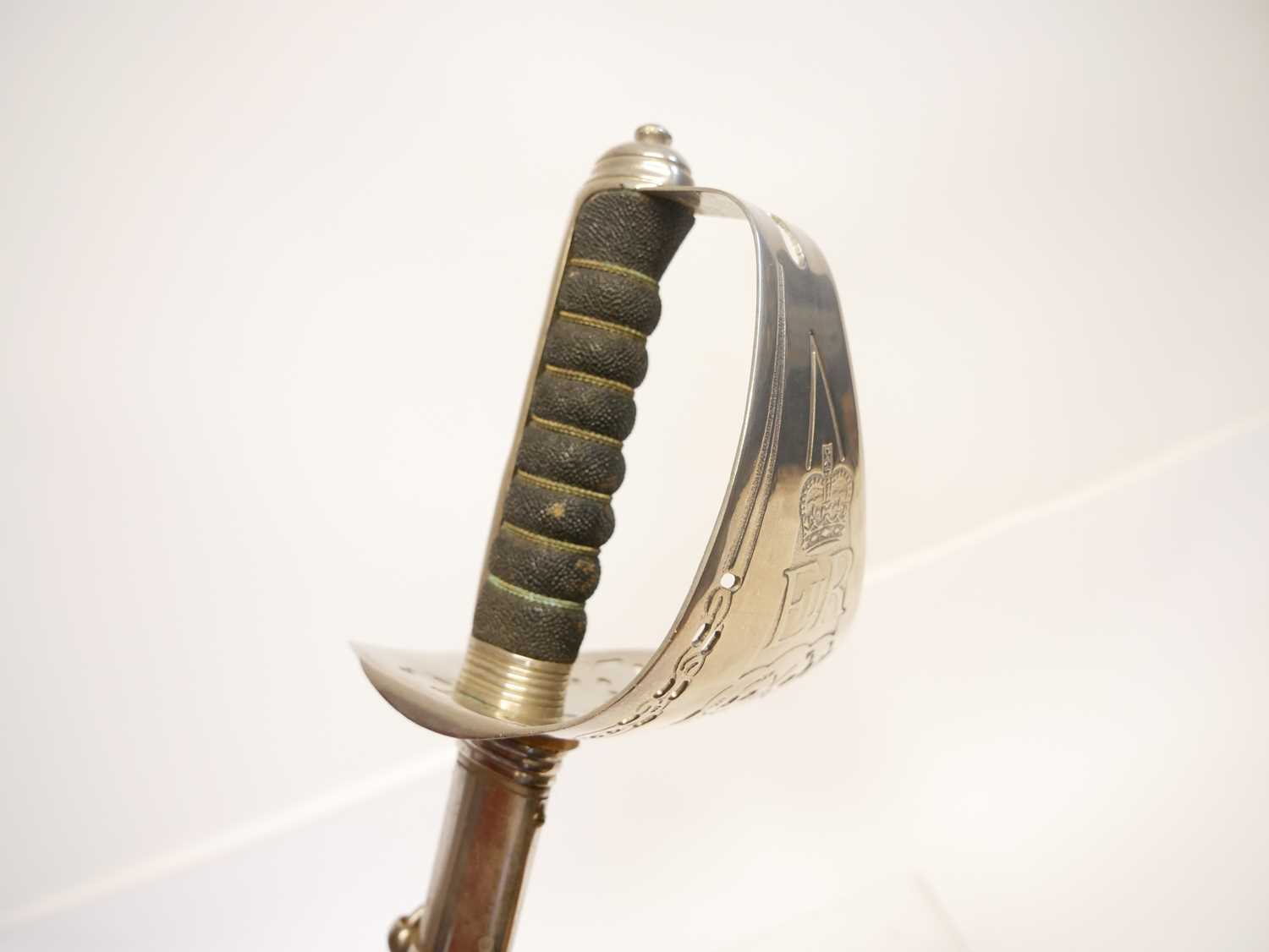 ERII 1897 pattern NCO sword and scabbard, double fullered proved blade, with pierced guard with - Image 11 of 11