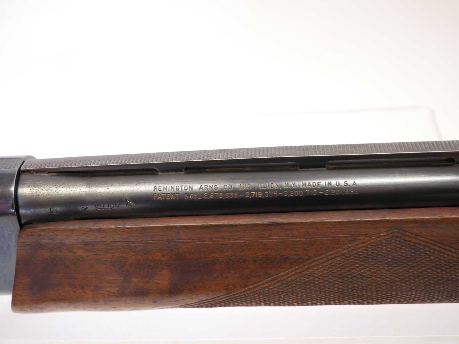Remington left hand 12 bore semi auto shotgun, serial numberL786134V, Model 1100LH, 25inch barrel - Image 10 of 15