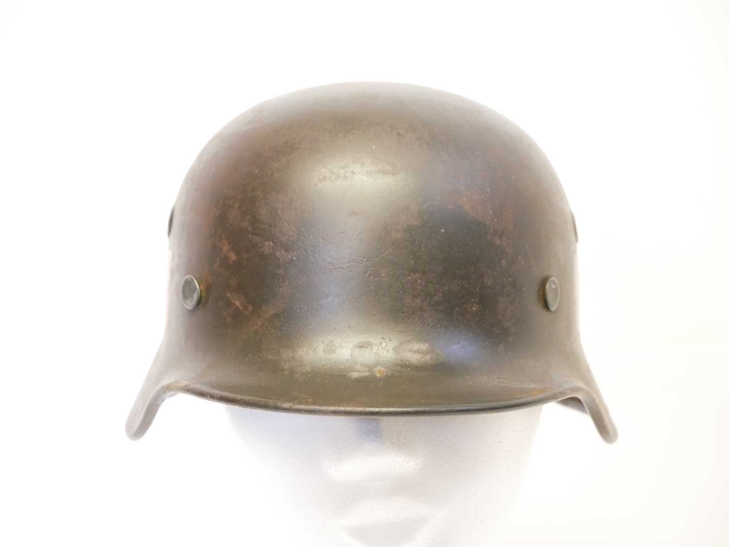 German WWII M40 helmet, stamped Q64 DN44, the originality of the decals is not known, the helmet - Image 2 of 9