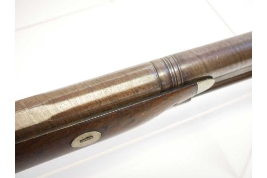 Percussion 14 bore single barrel shotgun, 26.5 inch Damascus Spanish form barrel, scroll engraved - Image 6 of 14