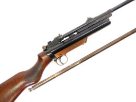 Webley Service .22 air rifle with a spare .25 calibre barrel, 25inch sighted barrel, the receiver