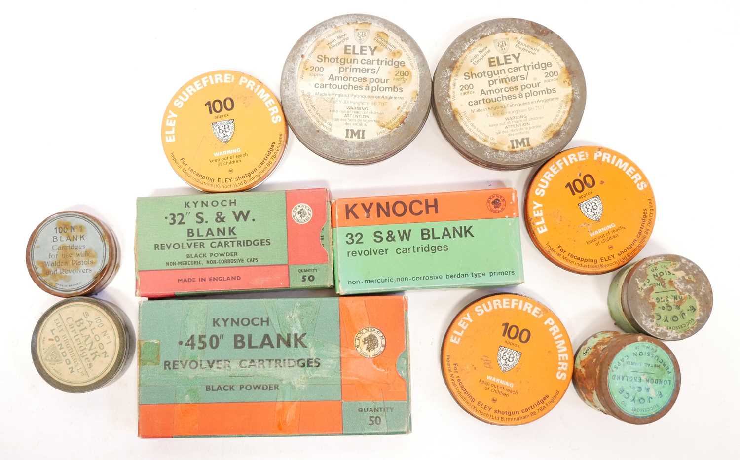 Collection of 32 S&W and .450 Kynock blanks, also two tins of No.1 Saloon blanks, two R. Joyce tins,