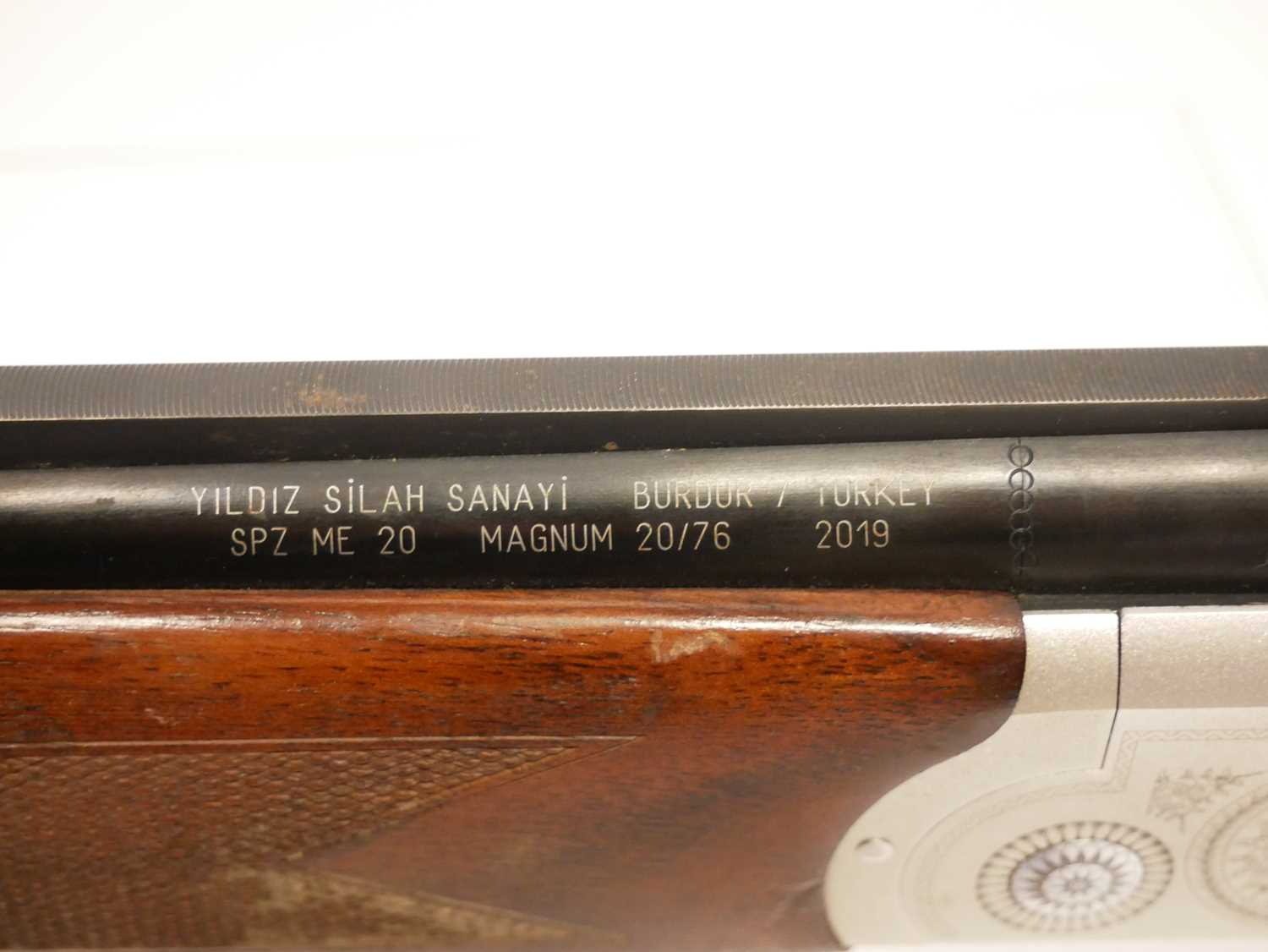 Yildiz 20 bore over and under shotgun, 30 inch barrels, (only two choke tubes present, no key) - Image 8 of 10