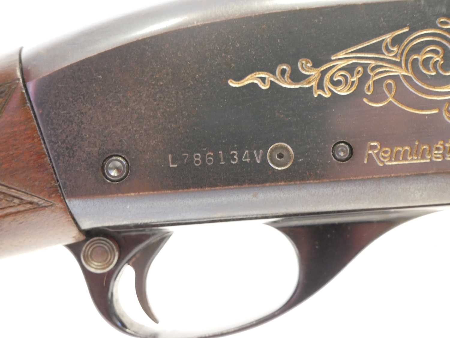 Remington left hand 12 bore semi auto shotgun, serial numberL786134V, Model 1100LH, 25inch barrel - Image 13 of 15