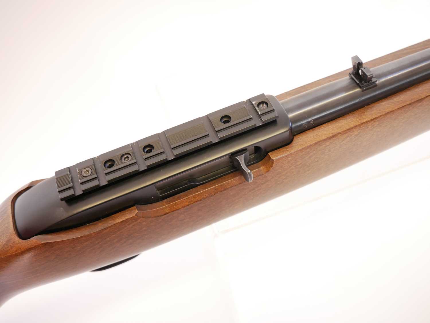 Ruger 10-22 .22lr semi auto rifle and moderator, serial number 356-73813, 16.5inch barrel fitted - Image 5 of 11