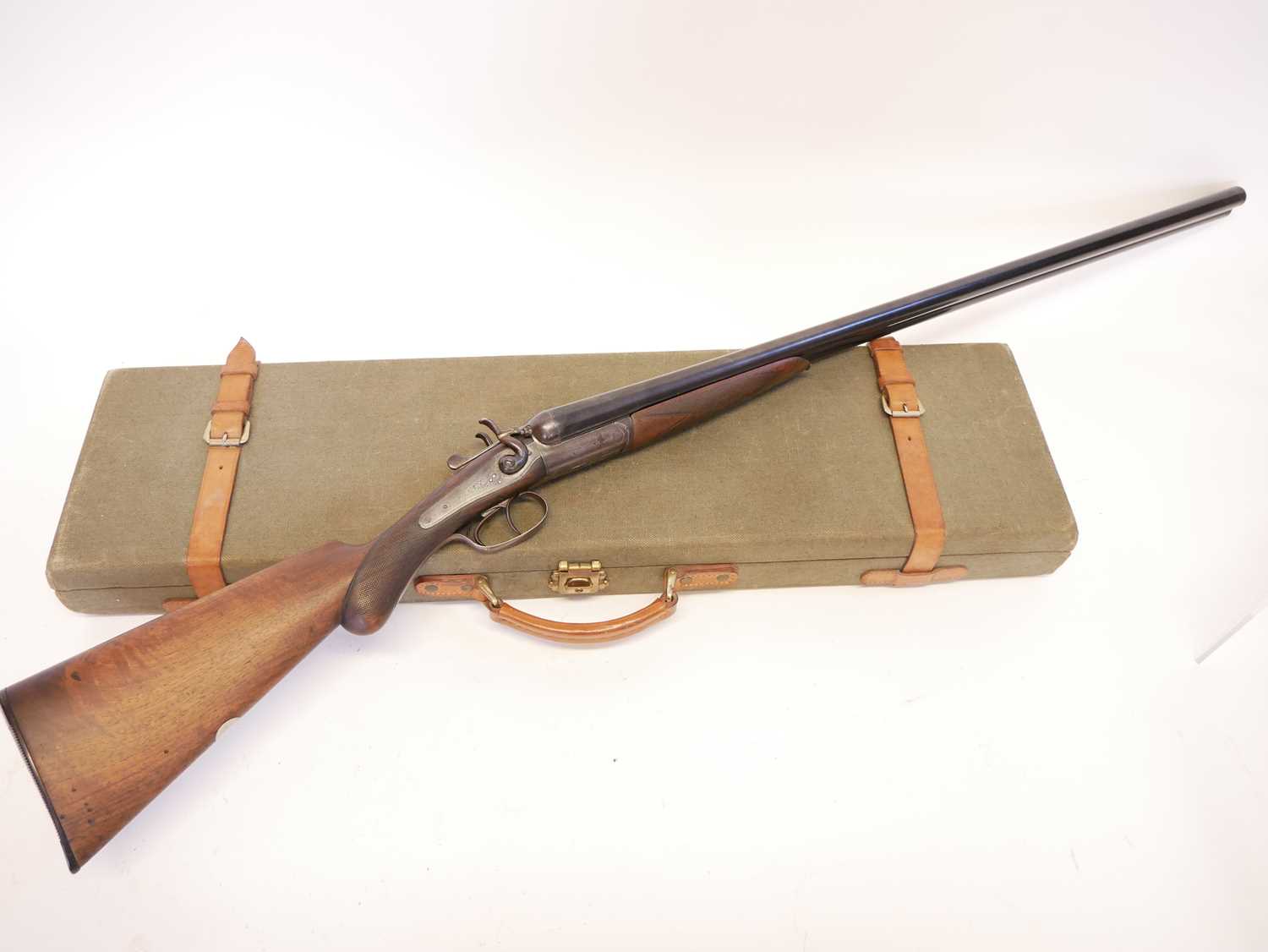 Midland 12 bore side by side hammer gun with a Gunmark travel case, serial number 32121, 30 inch - Image 2 of 16