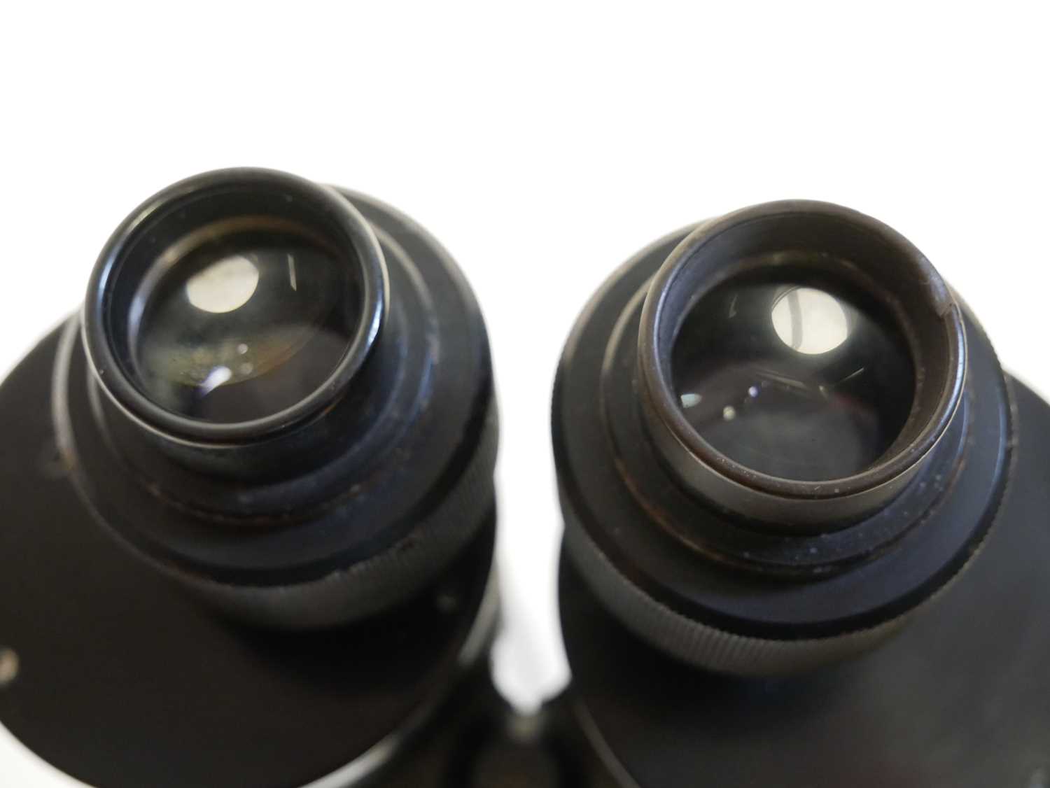 Pair of WWII German U-boat commanders 8x60 binoculars, stamped with manufacturer code BLC for Carl - Image 14 of 16