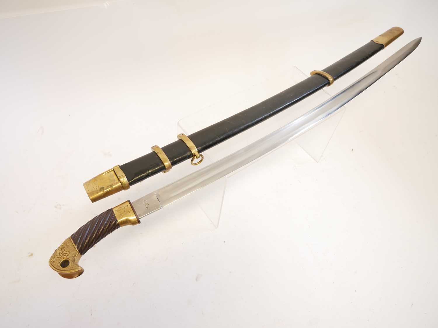 Reproduction copy of a Russian Cossak Shaska sword and scabbard. Buyer must be over the age of 18. - Image 2 of 9