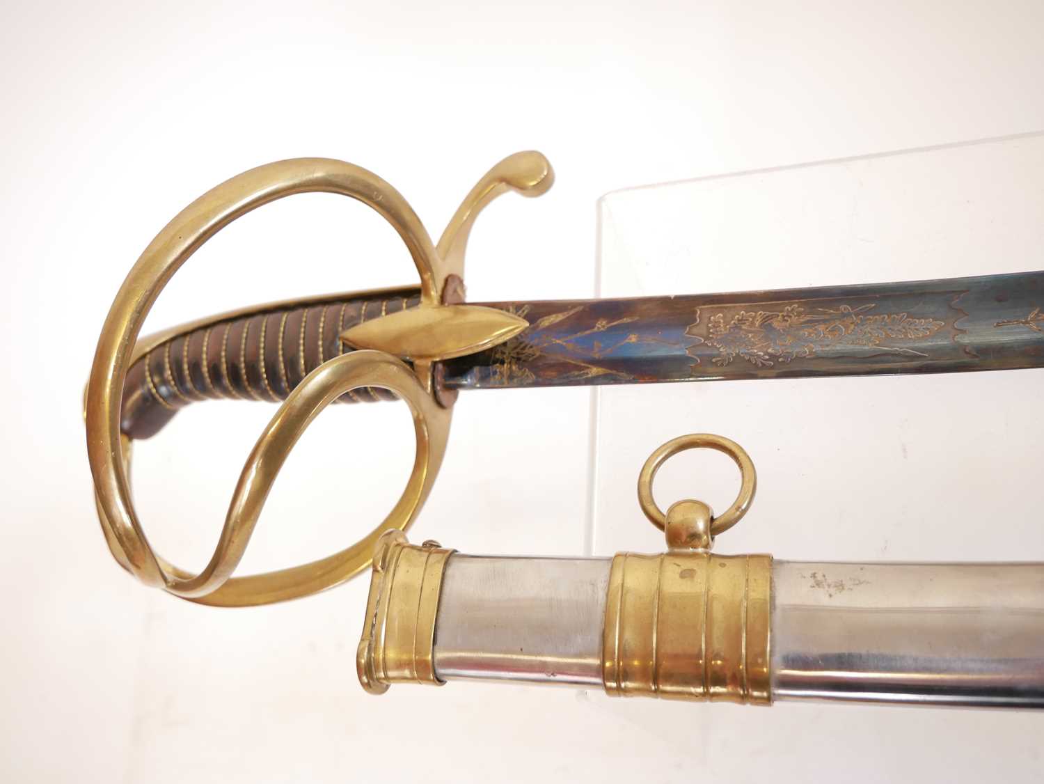 Reproduction copy of a French Cavalry sabre, with blue and gilt etched blade. Buyer must be over the - Image 3 of 7